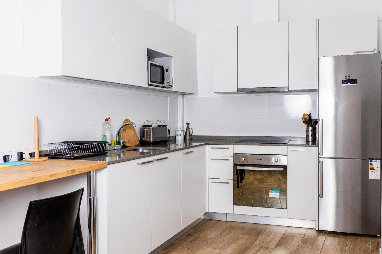 Triana Riverside Guesthouse Севилья Экстерьер фото